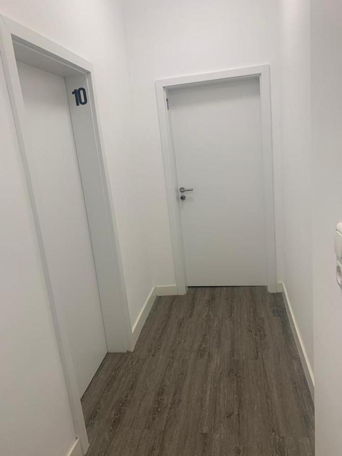Godorfer Burg Monteuer Zimmer Wesseling Esterno foto